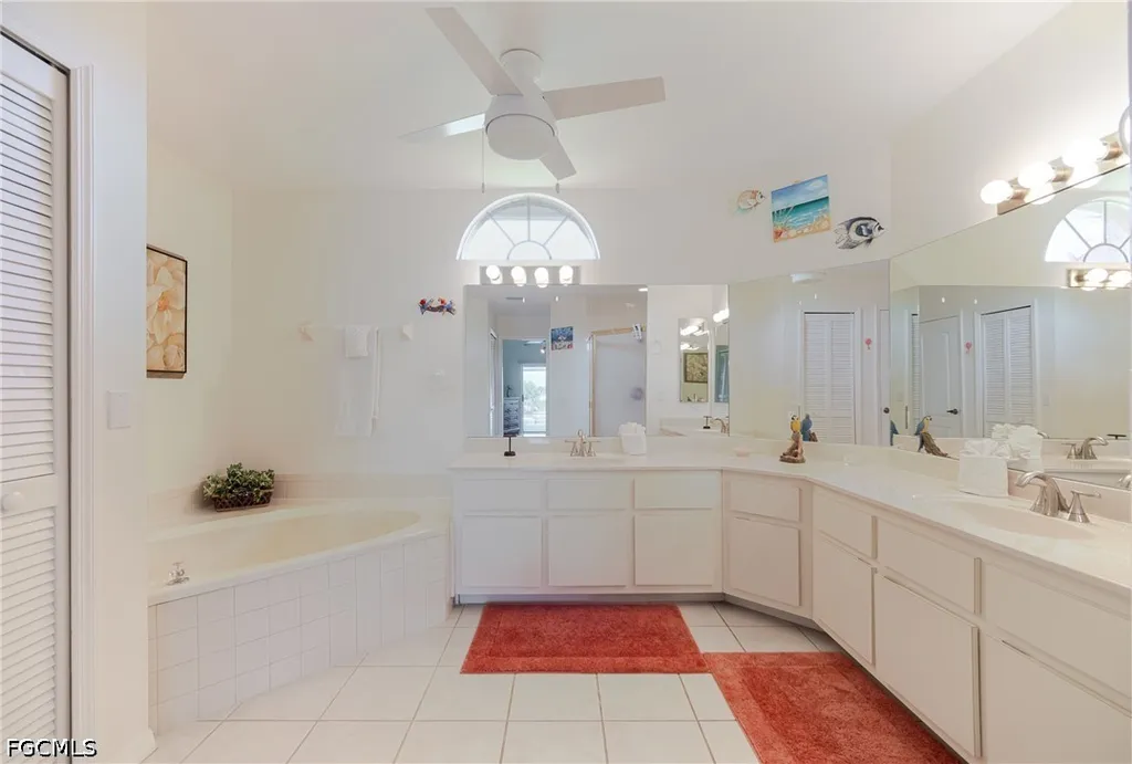 105 SW 39th Place Cape Coral FL 33991