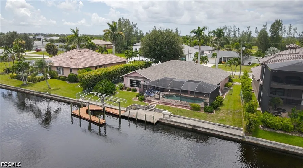 105 SW 39th Place Cape Coral FL 33991