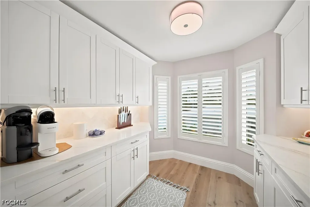248 4th Avenue S Naples FL 34102