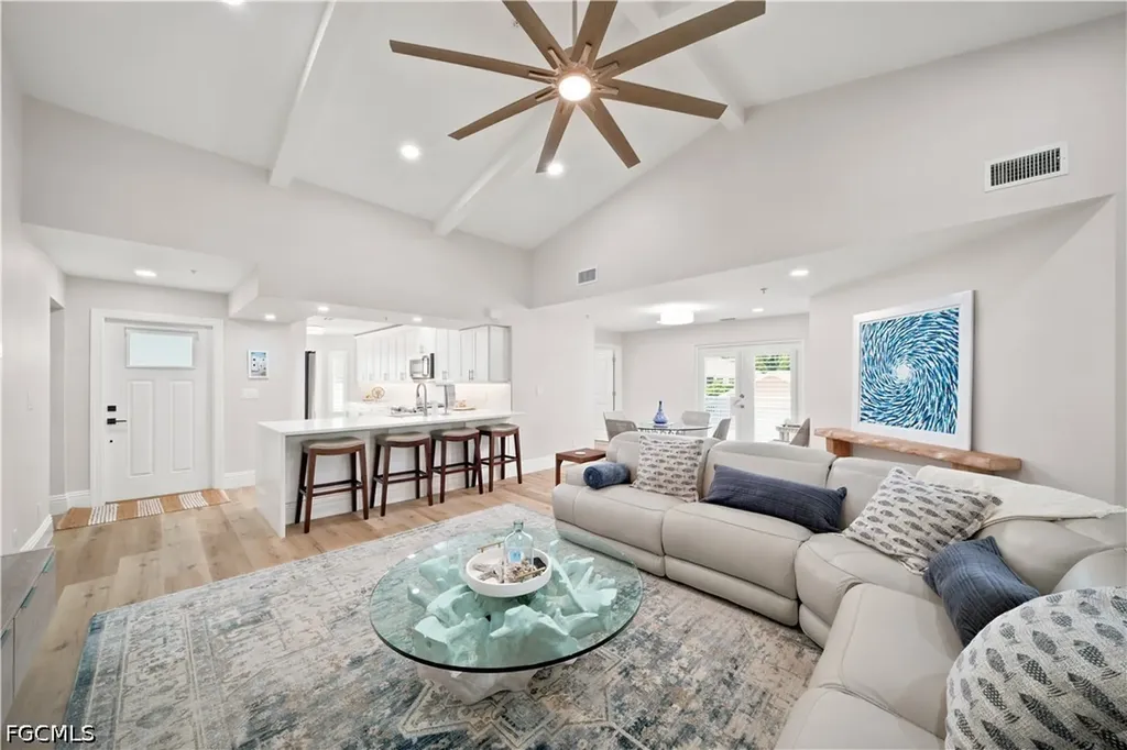 248 4th Avenue S Naples FL 34102
