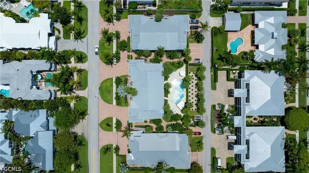 248 4th Avenue S Naples FL 34102