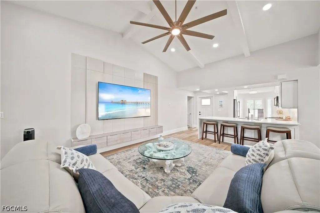 248 4th Avenue S Naples FL 34102