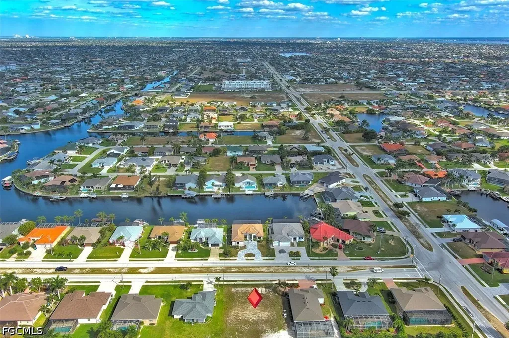 4122 Oasis Boulevard Cape Coral FL 33914