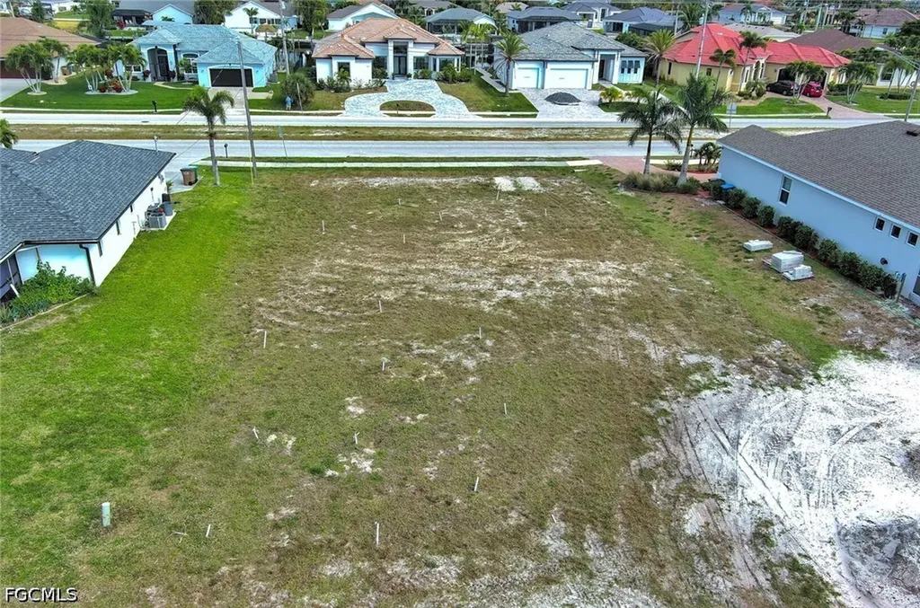 4122 Oasis Boulevard Cape Coral FL 33914