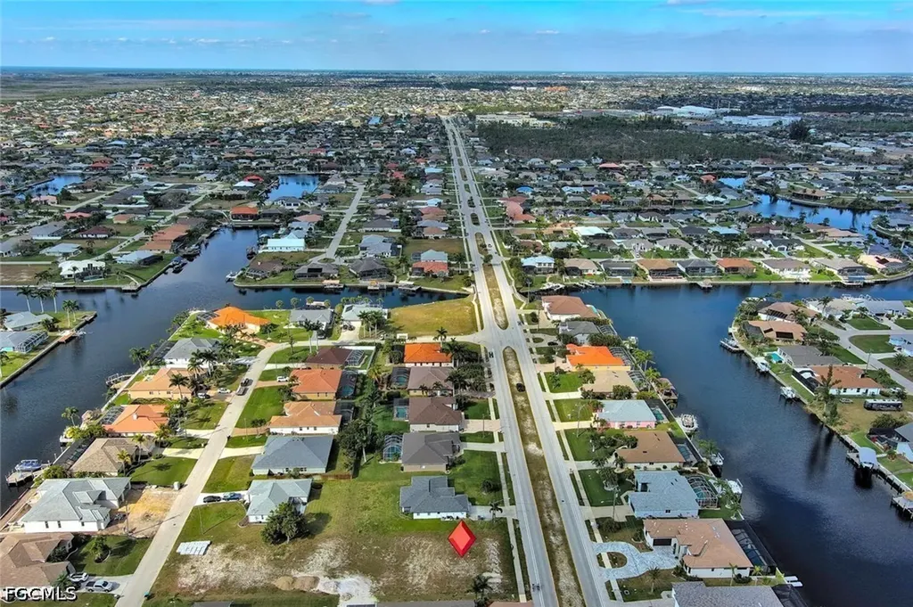 4122 Oasis Boulevard Cape Coral FL 33914