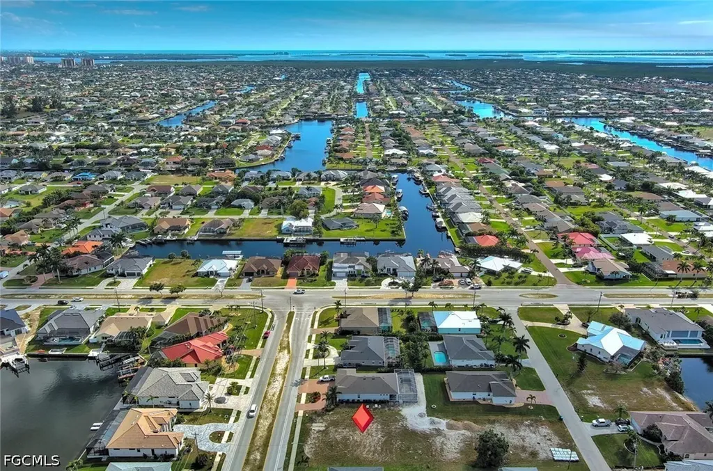 4122 Oasis Boulevard Cape Coral FL 33914
