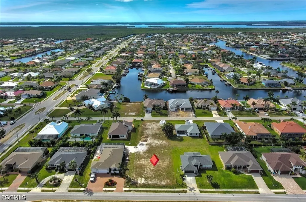 4122 Oasis Boulevard Cape Coral FL 33914