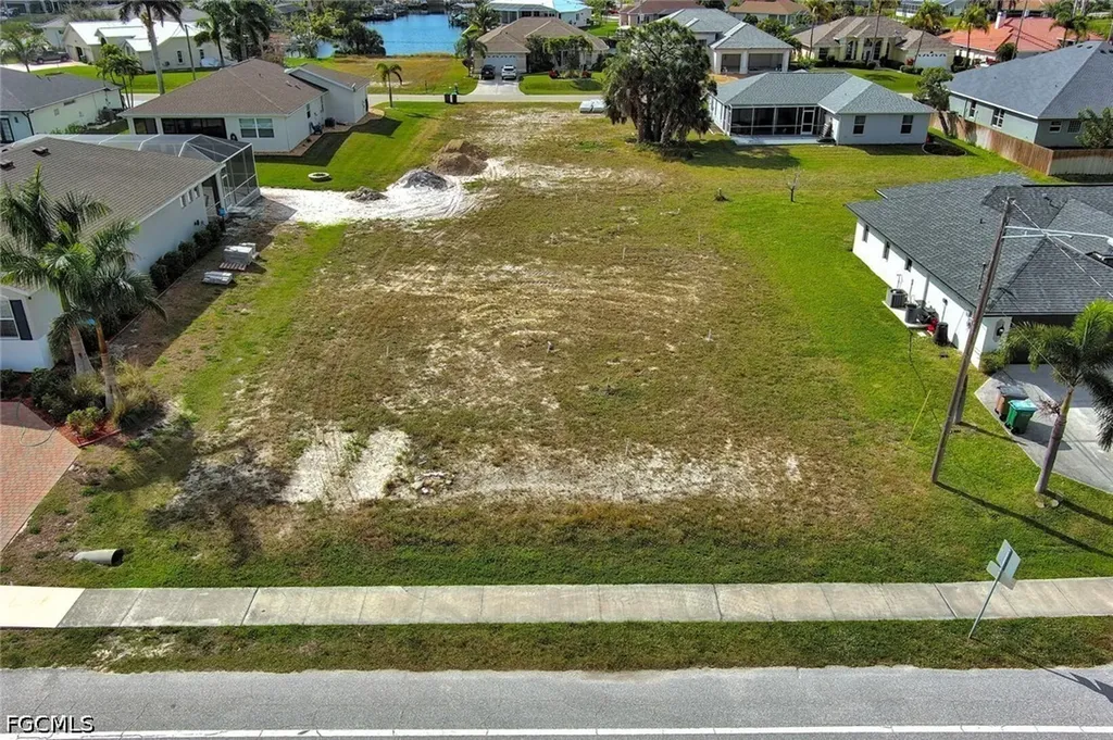 4122 Oasis Boulevard Cape Coral FL 33914