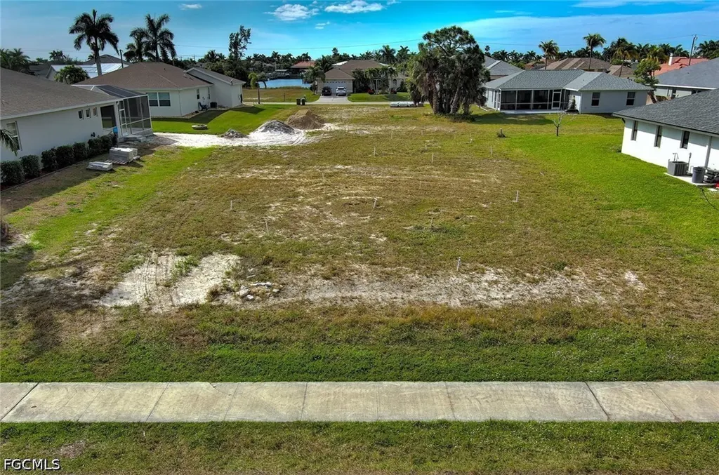4122 Oasis Boulevard Cape Coral FL 33914