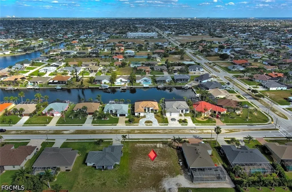 4122 Oasis Boulevard Cape Coral FL 33914