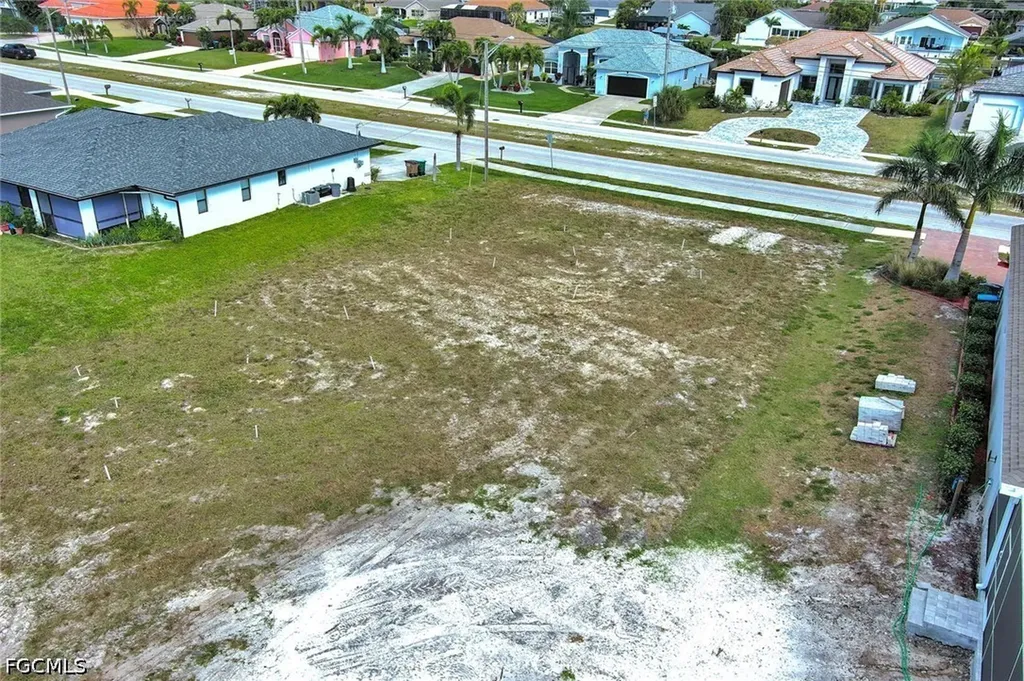 4122 Oasis Boulevard Cape Coral FL 33914