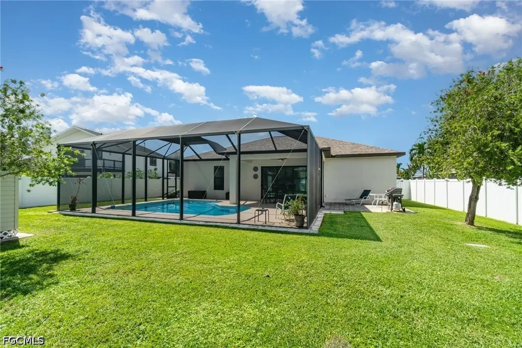 3137 SE 8th Avenue Cape Coral FL 33904