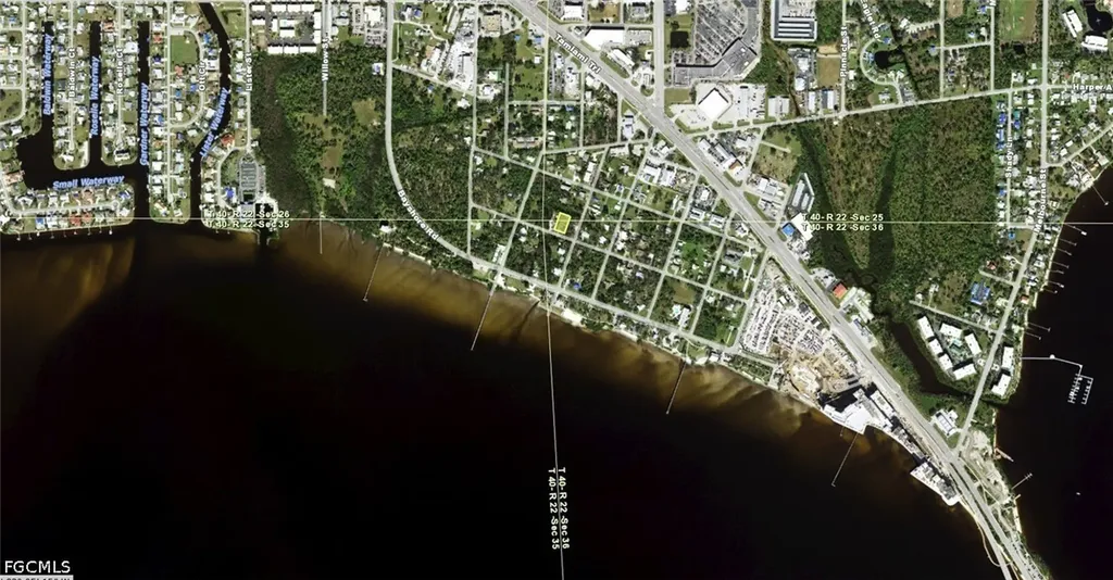 23024 Central Avenue Punta Gorda FL 33980