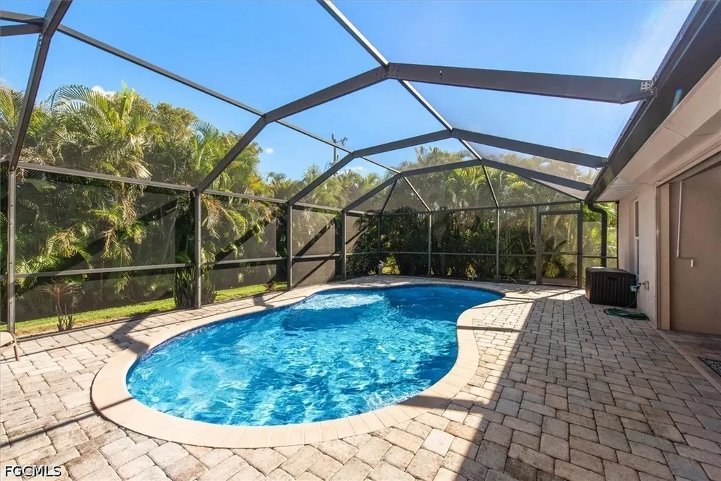 3019 SW 15th Place Cape Coral FL 33914