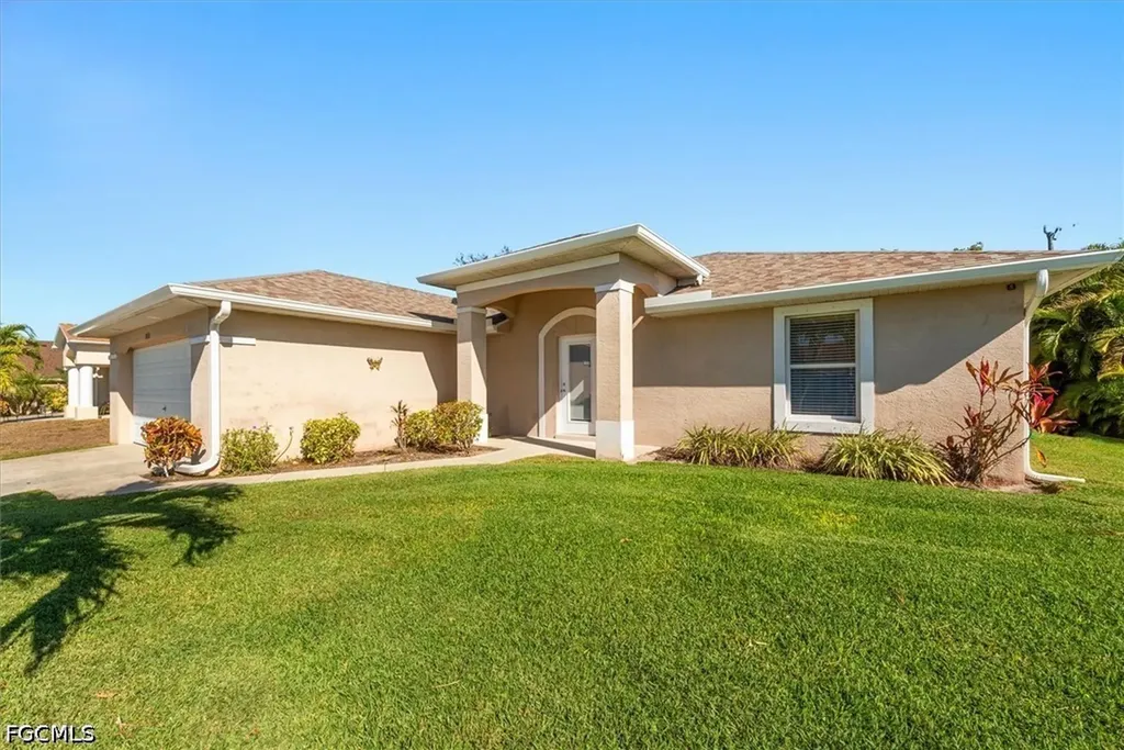 3019 SW 15th Place Cape Coral FL 33914