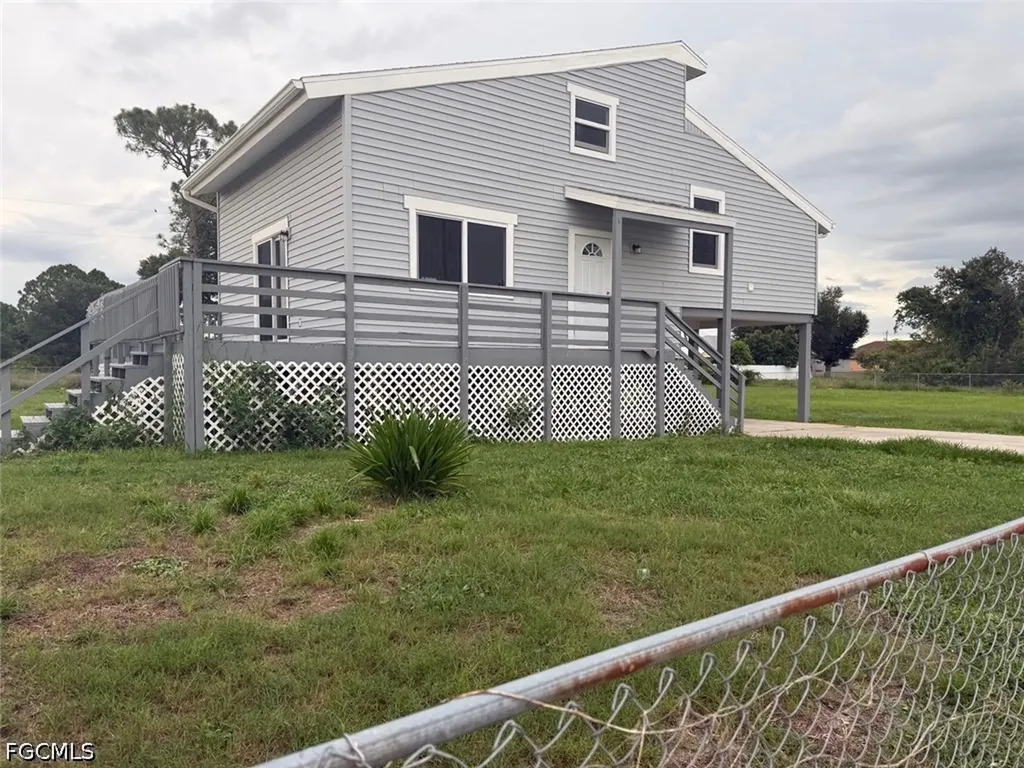 3118 7th Street SW Lehigh Acres FL 33976