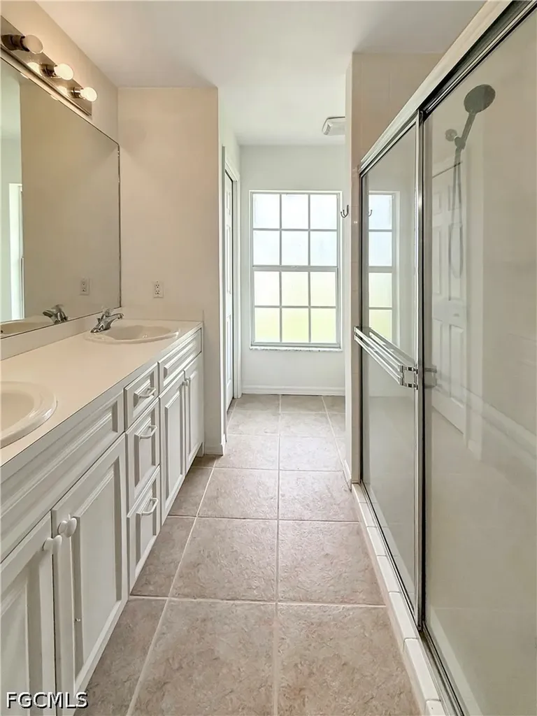 203 NW 24th Terrace Cape Coral FL 33993