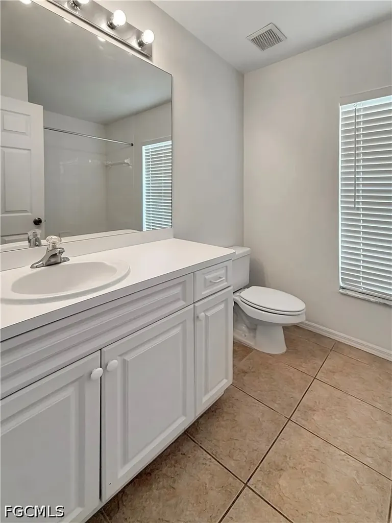 203 NW 24th Terrace Cape Coral FL 33993