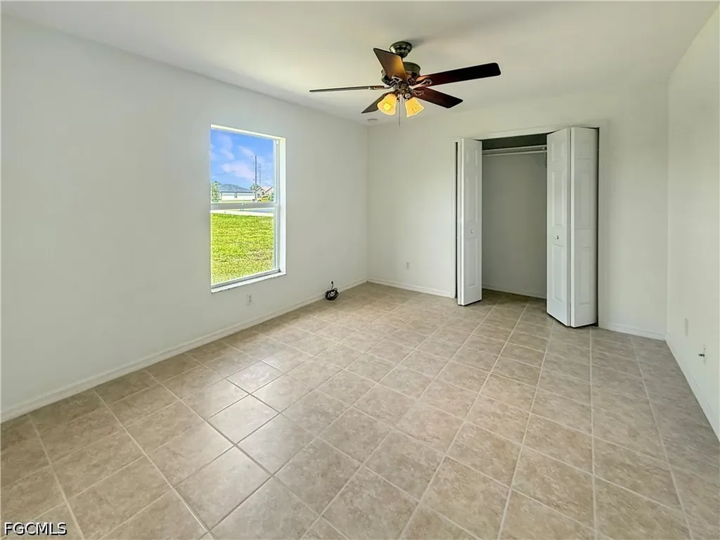 203 NW 24th Terrace Cape Coral FL 33993