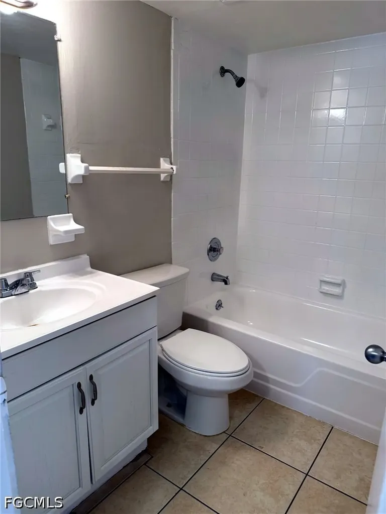 1830 Maravilla Avenue Fort Myers FL 33901