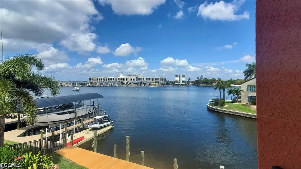 447 Avalon Drive Cape Coral FL 33904