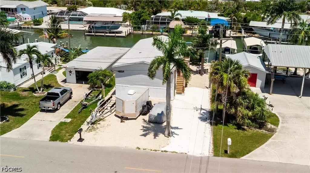 2452 York Road St. James City FL 33956