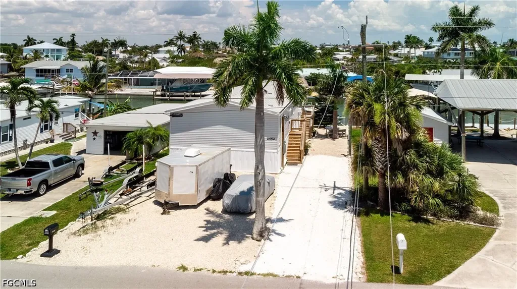2452 York Road St. James City FL 33956