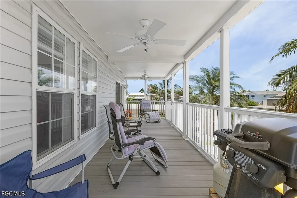 2452 York Road St. James City FL 33956