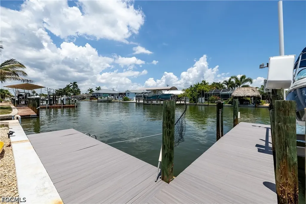 2452 York Road St. James City FL 33956