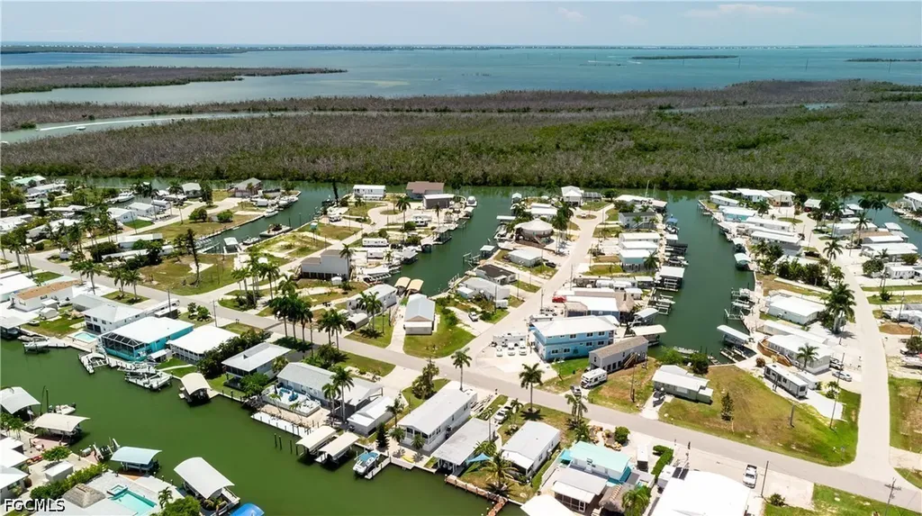 2452 York Road St. James City FL 33956