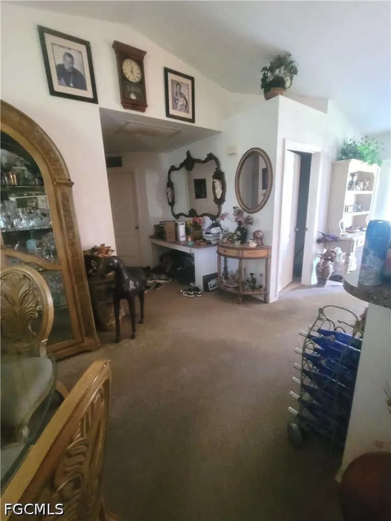 313 SW 14th Place Cape Coral FL 33991