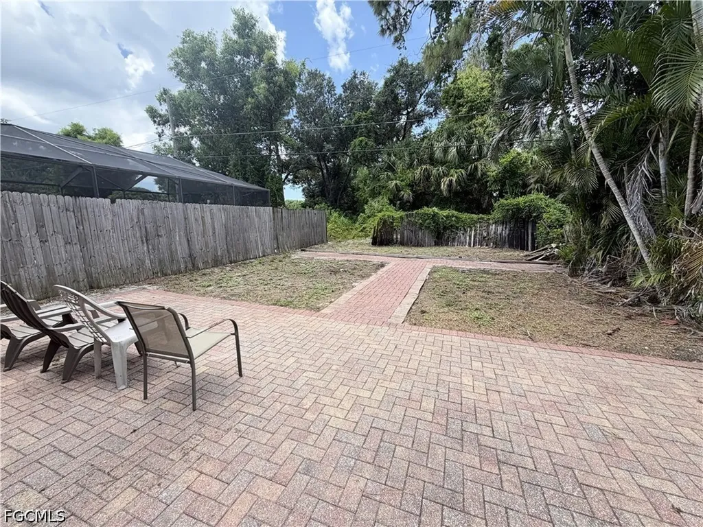 17524 Dumont Drive Fort Myers FL 33967
