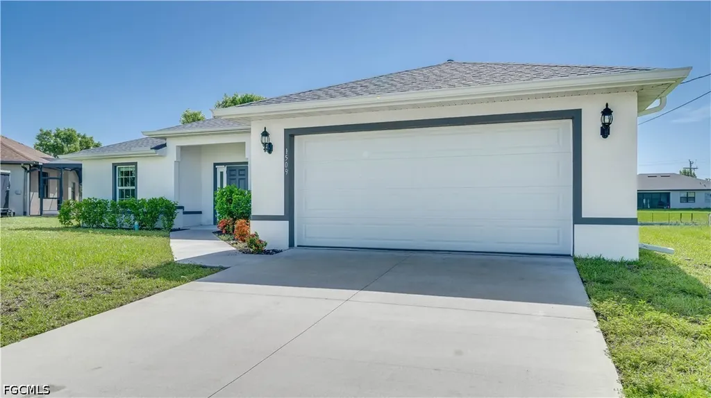 1509 NW 3rd Place Cape Coral FL 33993