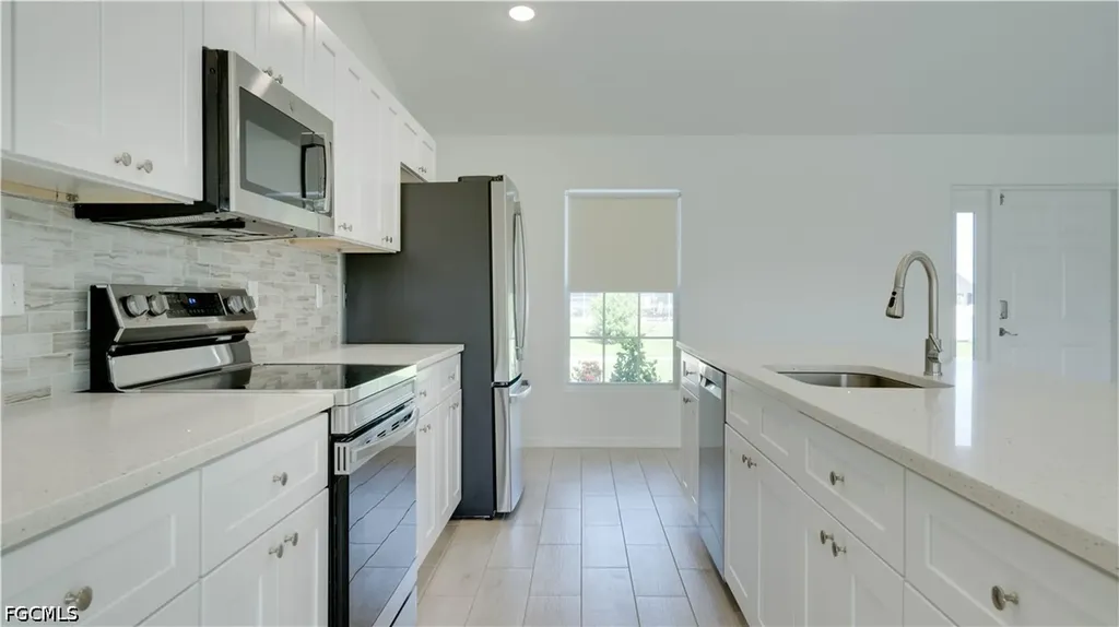 1509 NW 3rd Place Cape Coral FL 33993