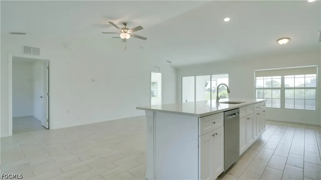 1509 NW 3rd Place Cape Coral FL 33993