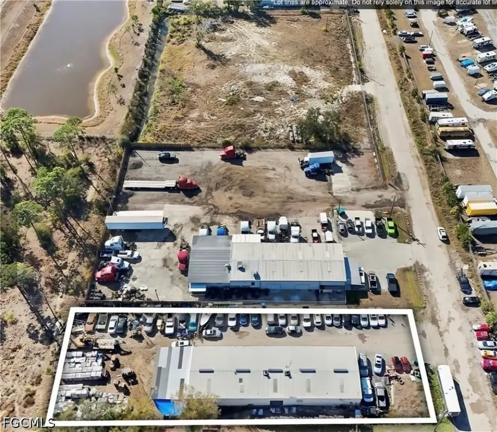 7521 Aluminum Road North Fort Myers FL 33903
