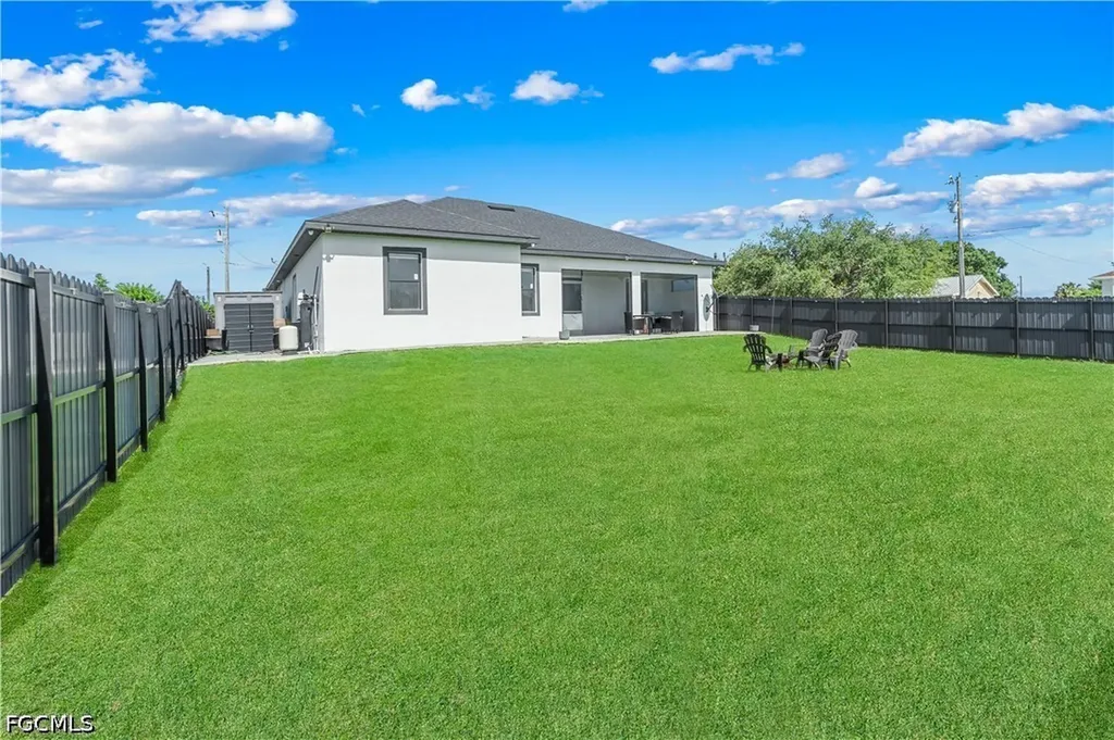 1606 Beth Avenue S Lehigh Acres FL 33976
