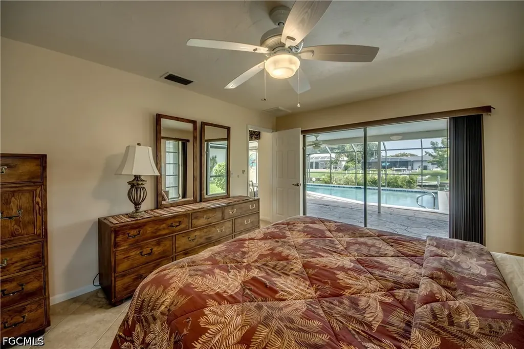 715 SE 33rd Terrace Cape Coral FL 33904