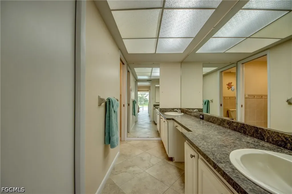 715 SE 33rd Terrace Cape Coral FL 33904
