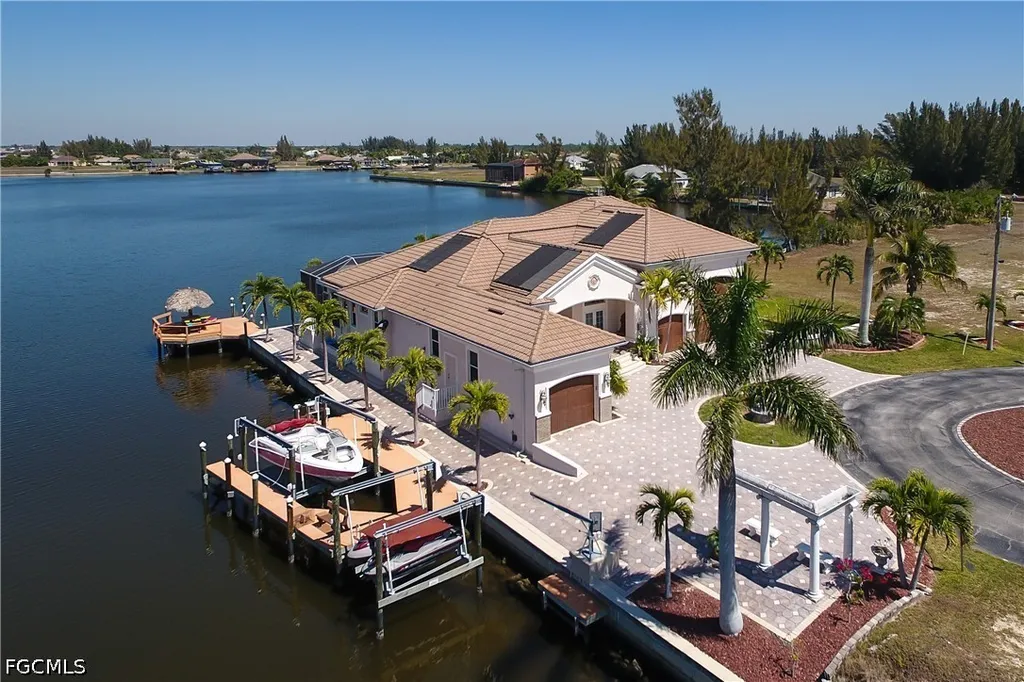 4323 NW 24th Terrace Cape Coral FL 33993