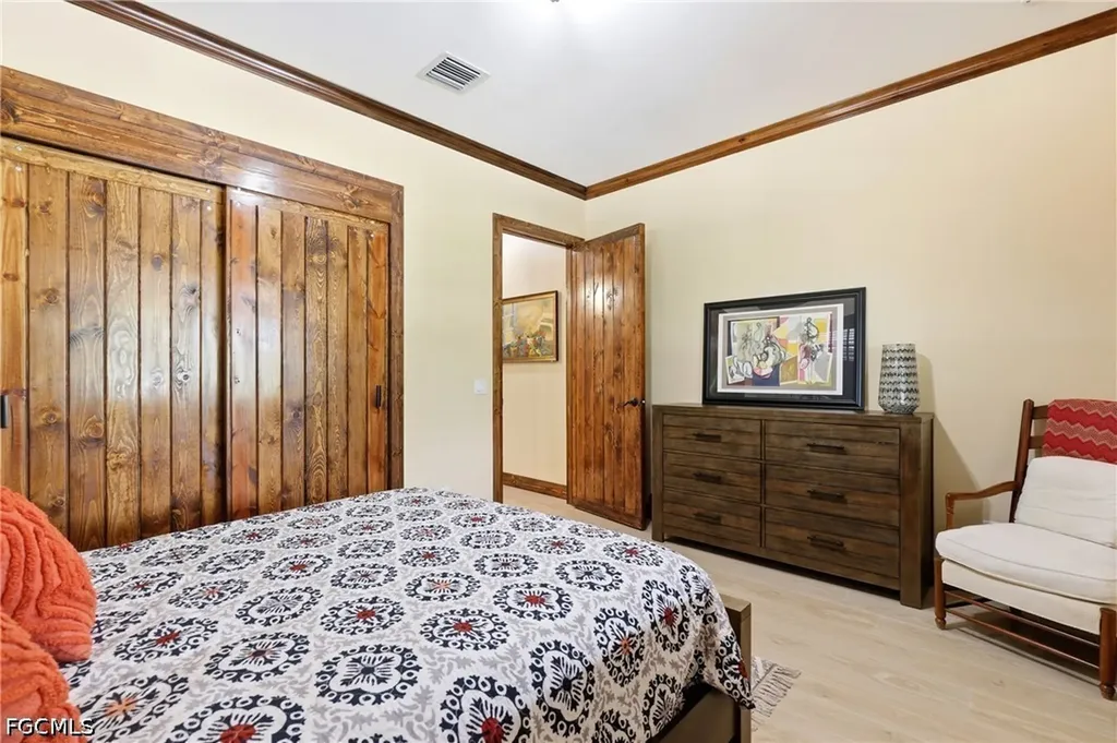 842 Hunting Club Avenue Clewiston FL 33440