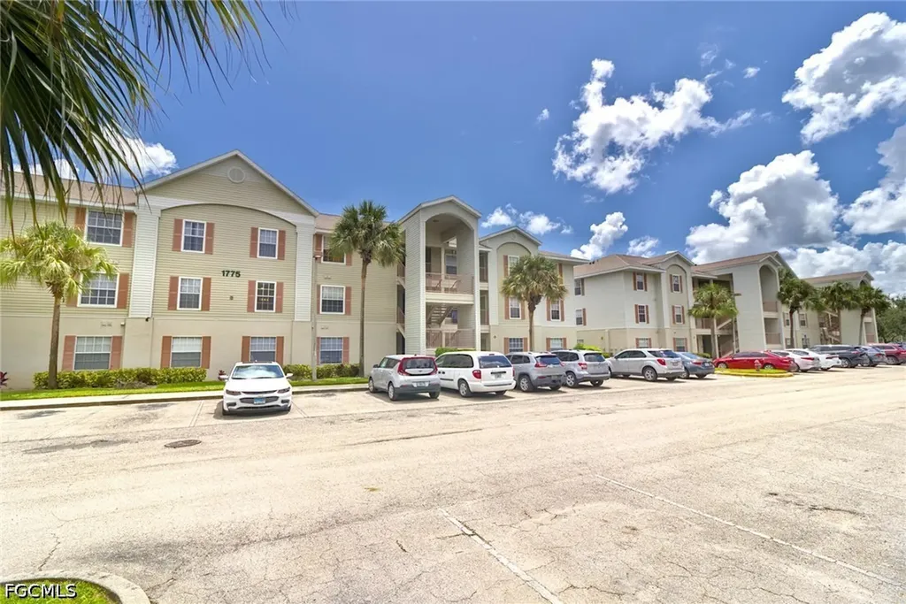 1775 Four Mile Cove Parkway Cape Coral FL 33990