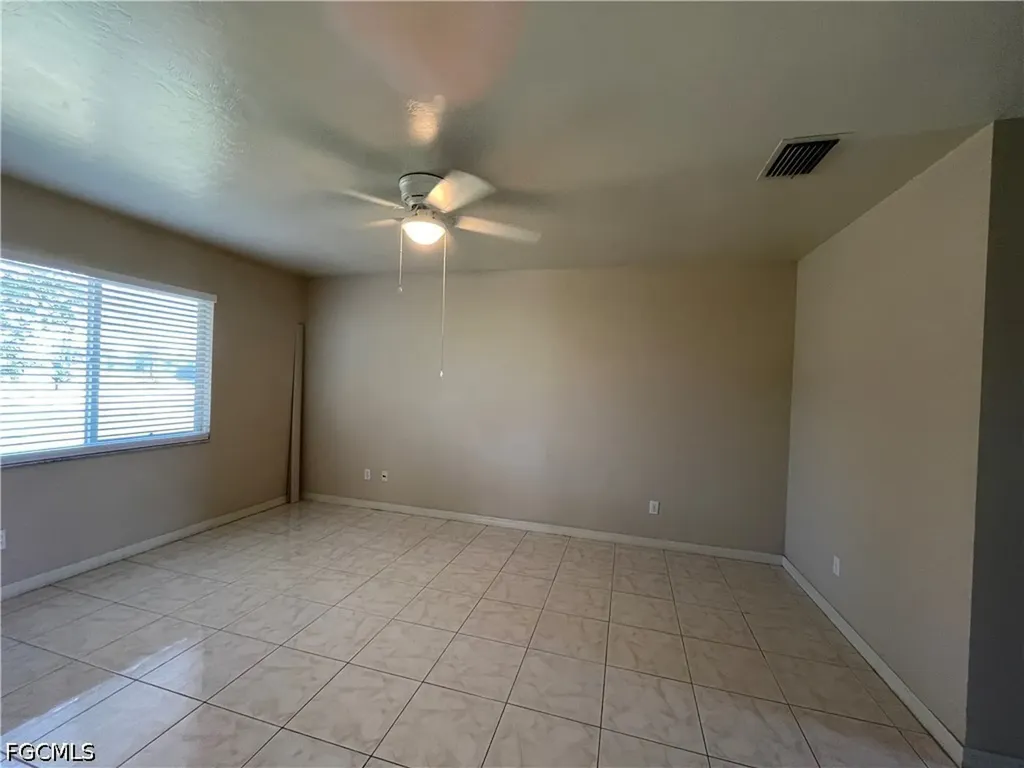 1721 SW 16th Terrace Cape Coral FL 33991