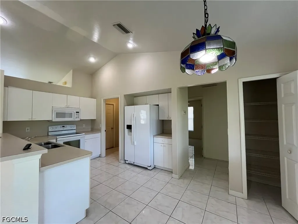 1721 SW 16th Terrace Cape Coral FL 33991