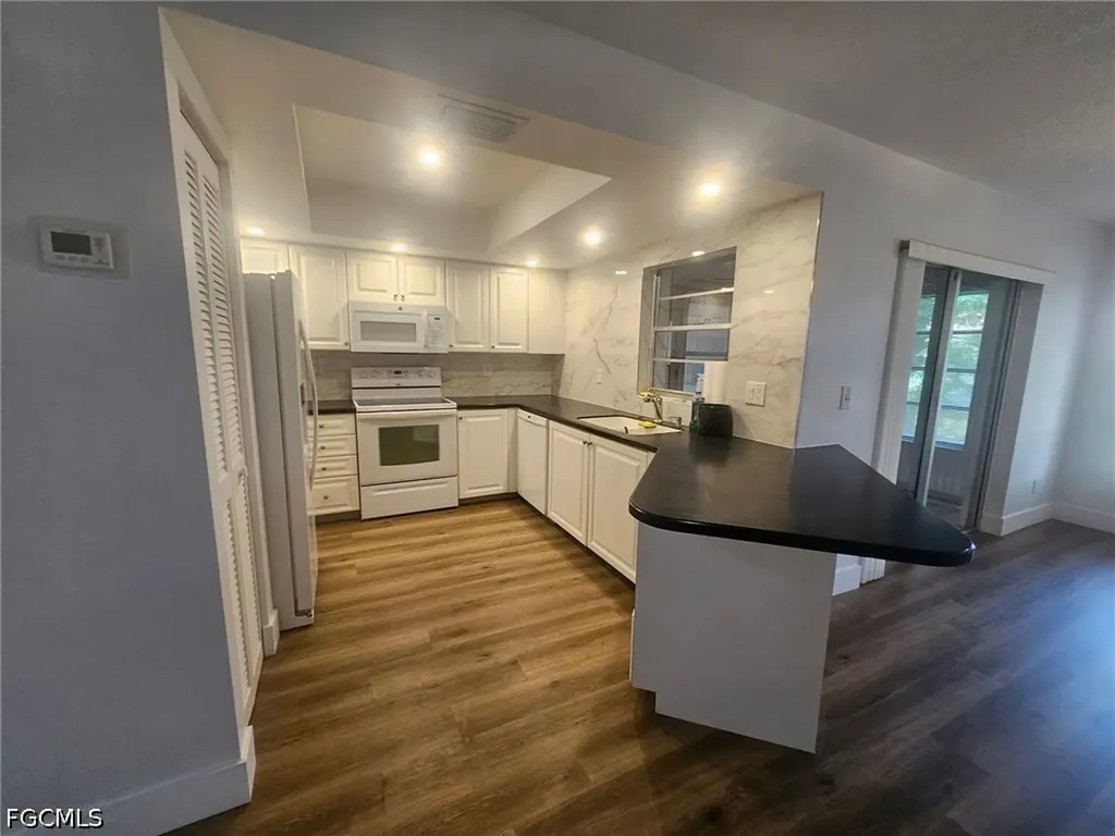 5989 Hillyer Court W North Fort Myers FL 33903