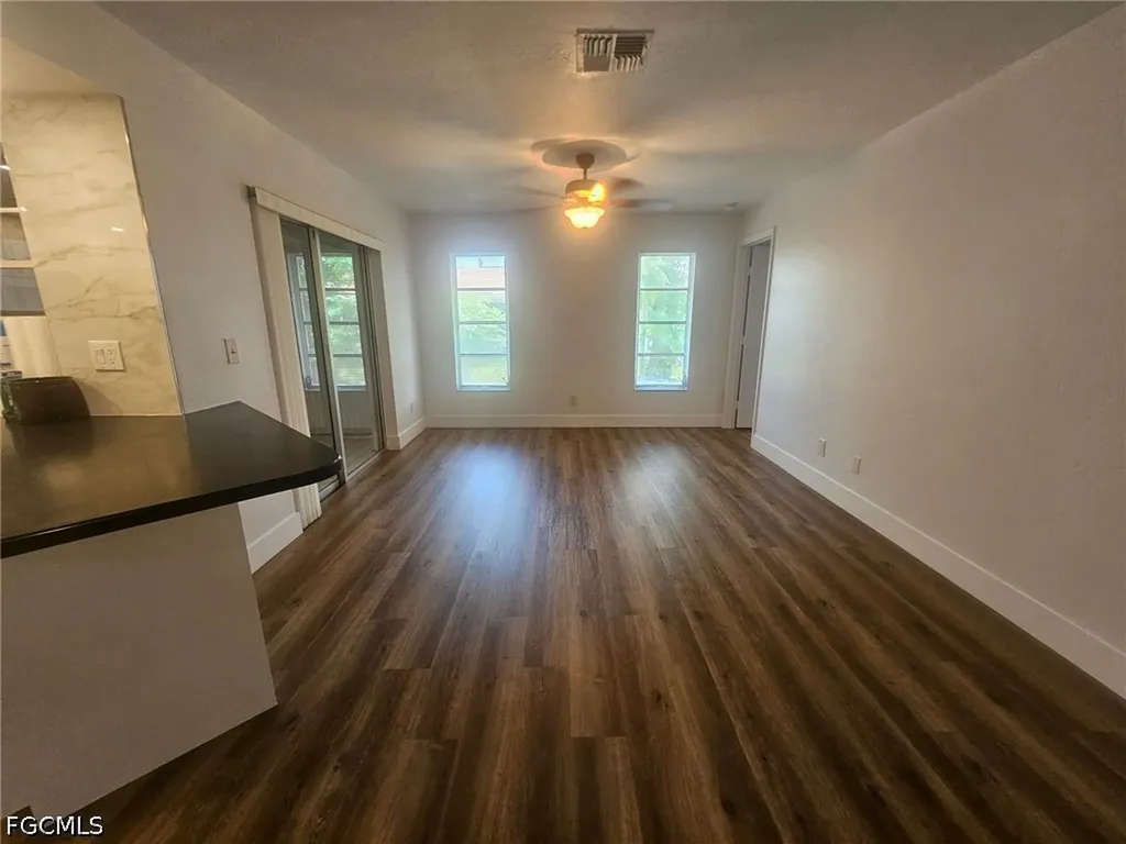 5989 Hillyer Court W North Fort Myers FL 33903