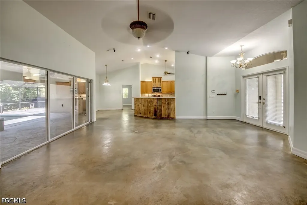 2511 NW 29th Terrace Cape Coral FL 33993