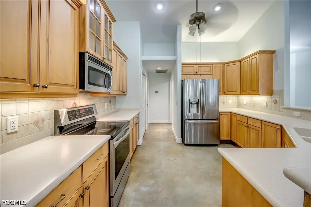 2511 NW 29th Terrace Cape Coral FL 33993