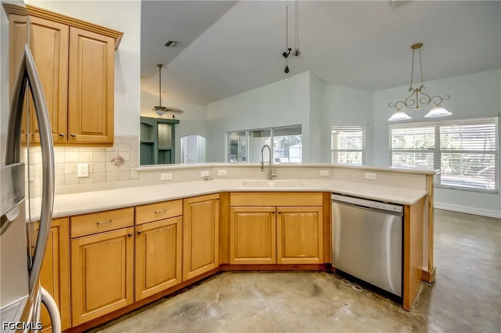 2511 NW 29th Terrace Cape Coral FL 33993