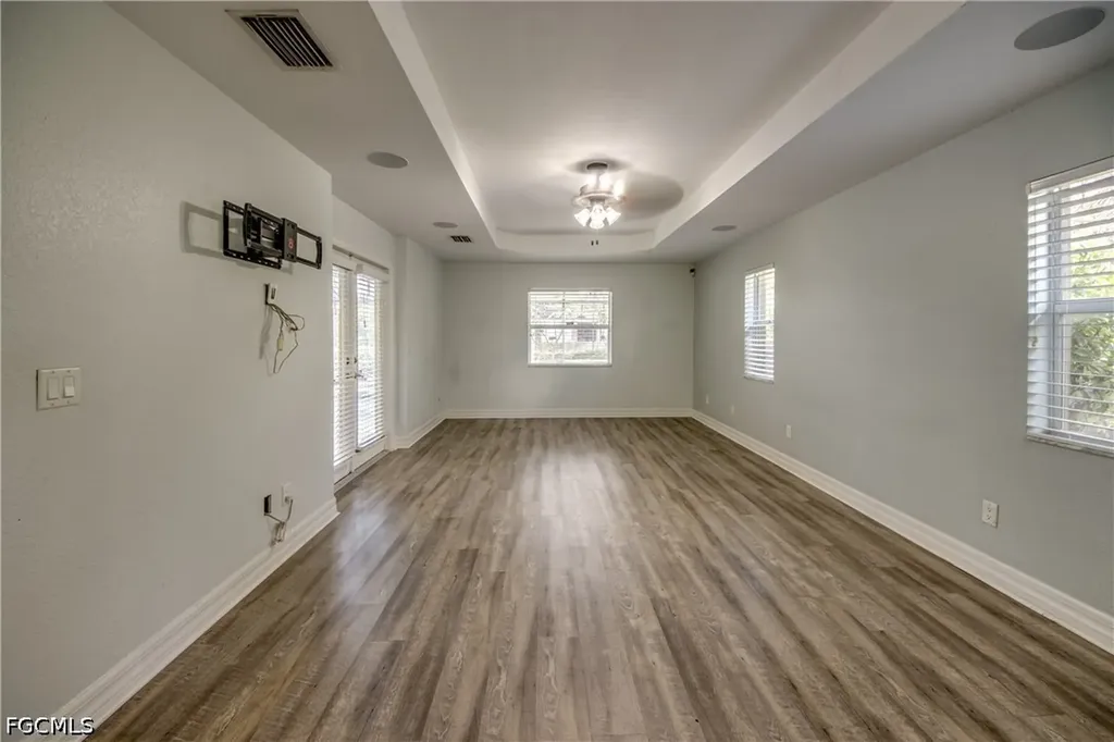 2511 NW 29th Terrace Cape Coral FL 33993